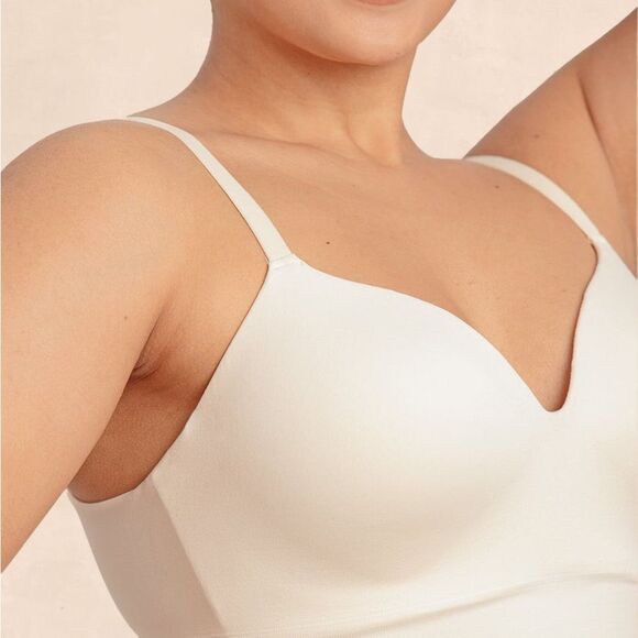 Truekind Supportive Comfort‎ Wireless Shaping Bra Beige Color NWT in packaging - Picture 2 of 6